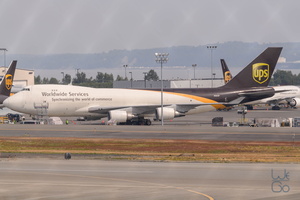  D855097