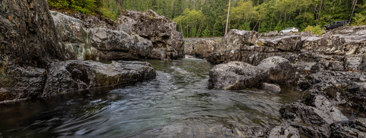  D857582-HDR
